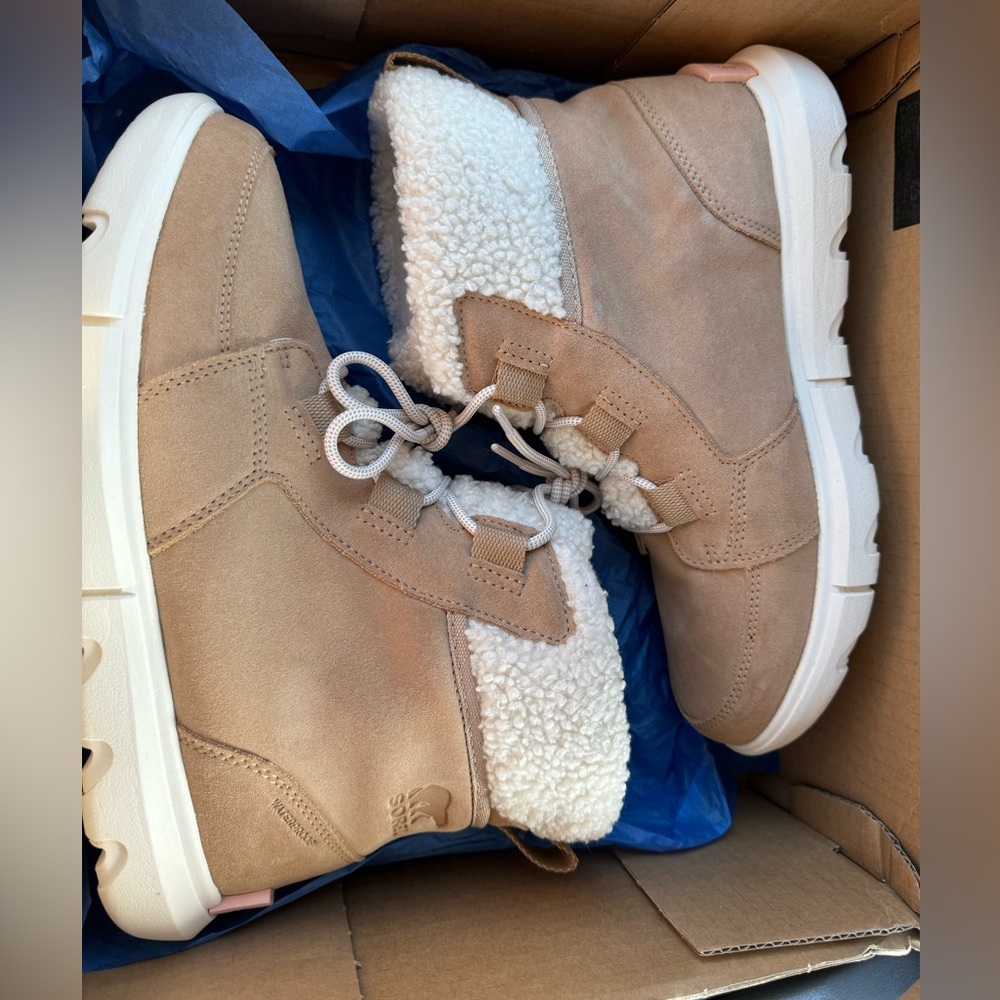 Sorel Explorer ll Carnival Cozy Boots - Picture 12 of 14